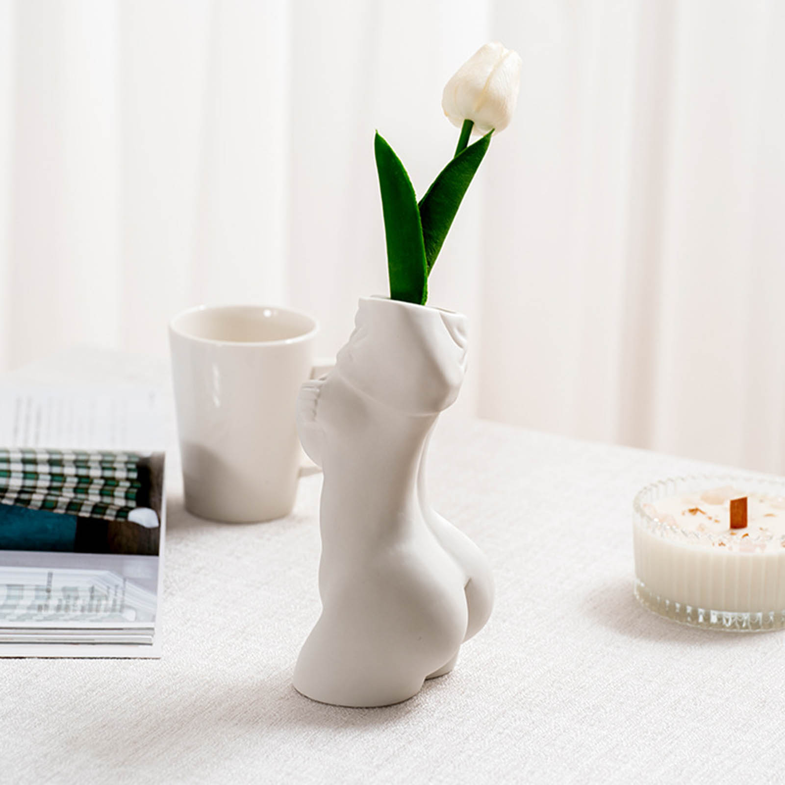 Orélia Maison™ — Vase Décoratif Silhouette Humaine féminine en Céramique