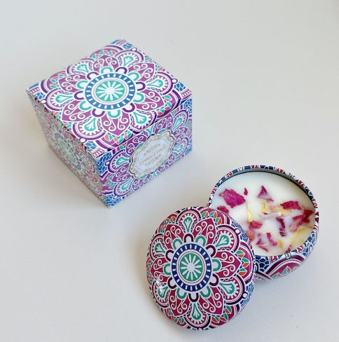 Orélia Maison™ — Bougie Parfumée aux Fleurs Séchées